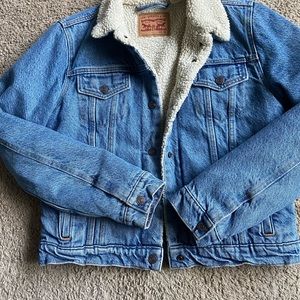 Levi’s jacket Sherpa lining
